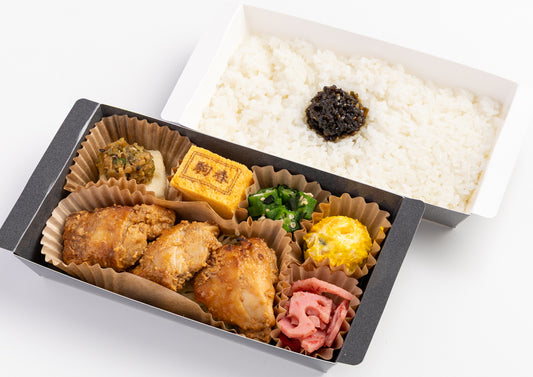 二段折箱弁当 とりの味噌焼き